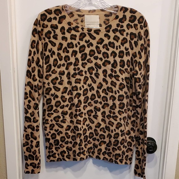 Cynthia Rowley Sweaters - CYNTHIA Rowley Leopard Cheetah Print Cashmere Light Weight Sweater Size Large